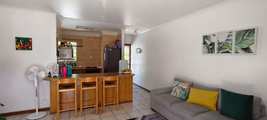 2 Bedroom Property for Sale in Langenhovenpark Free State